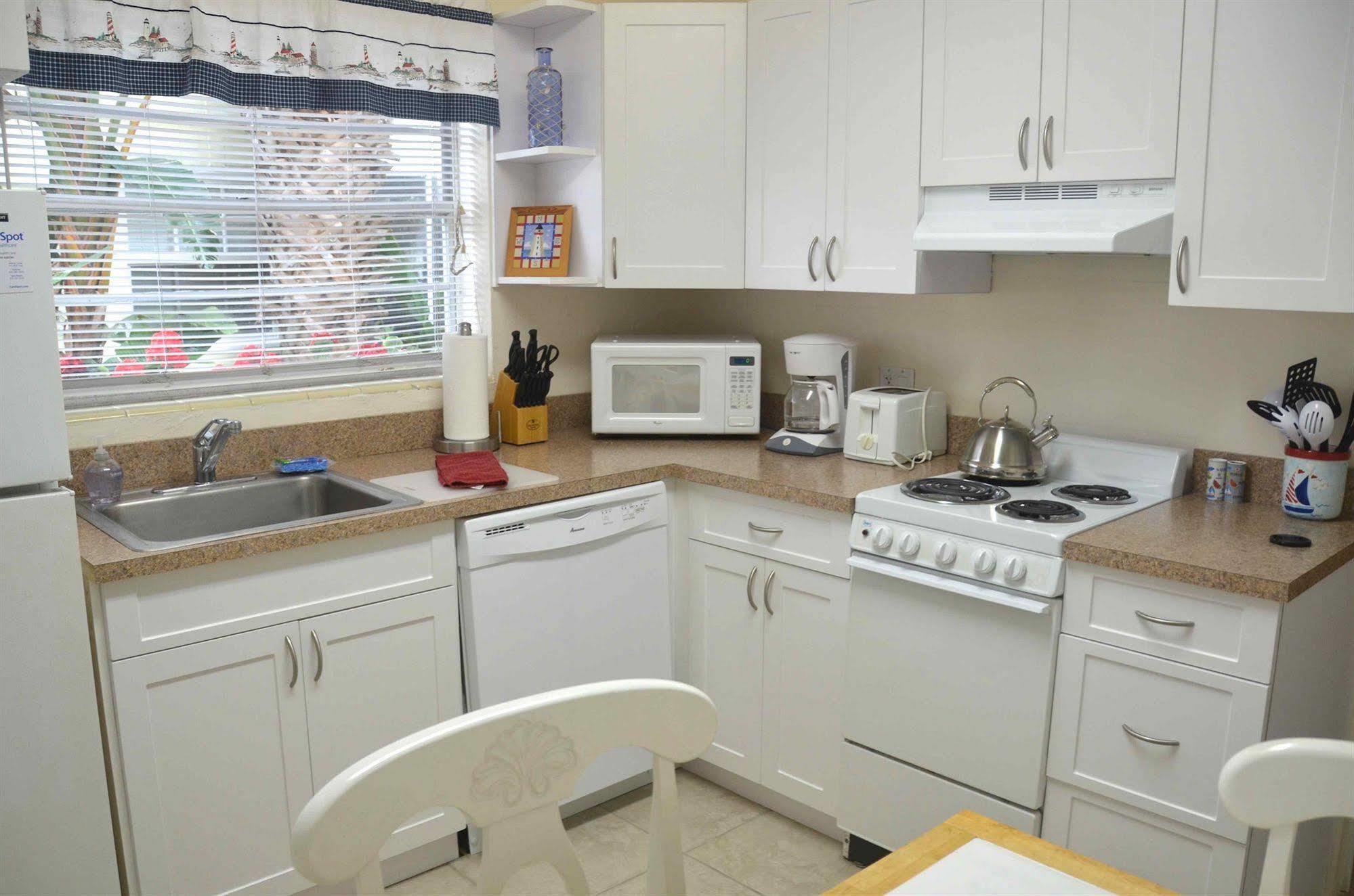 Cottages By The Ocean Pompano Beach Εξωτερικό φωτογραφία